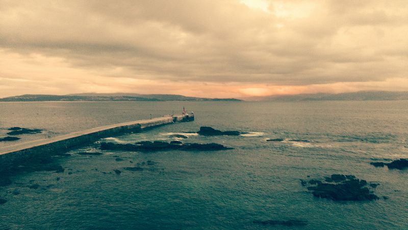 El muelle en el barrio de O Curro