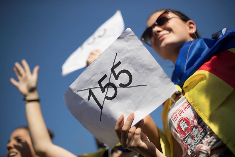 Los estudiantes protestan también por la aplicación del artículo 155 y para pedir la liberación de Jordi Sànchez y Jordi Cuixart.