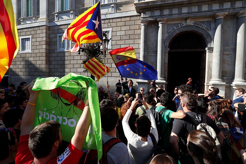 Álvaro de Marichalar ha sido detenido por los Mossos por resistencia a la autoridad cuando se le ha requerido por causar un riesgo de orden público en medio de una concentración independentista