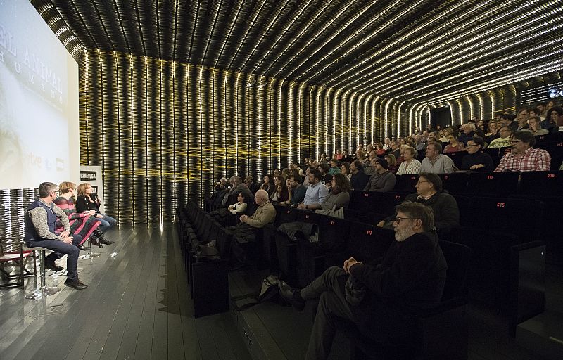 Un momento de la presentación del documental "El animal humano", en Cineteca