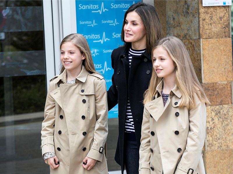 La reina Letizia y sus hijas, la princesa Leonor y la infanta Sofía