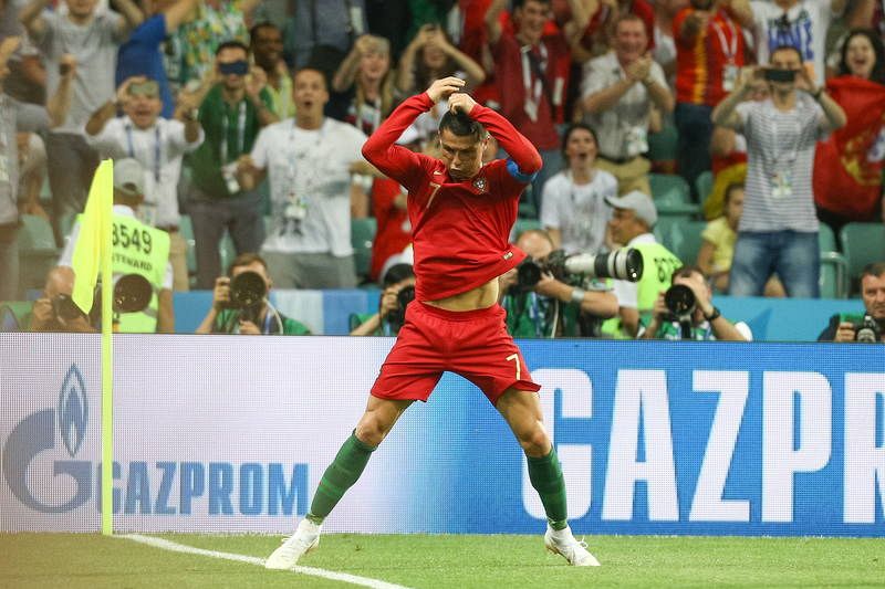 Cristiano celebrando su segundo gol ante España.