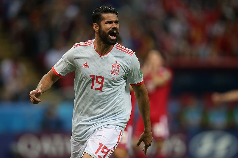 Diego Costa celebra el 1-0 contra Irán