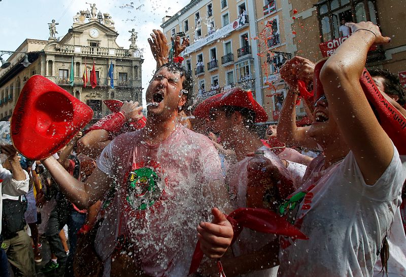 Nueve días de fiesta ininterrumpida