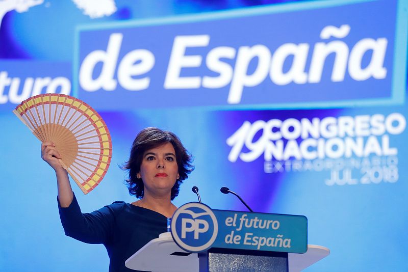 La candidata a la Presidencia del PP, Soraya Sáenz de Santamaría, durante su intervención en el XIX Congreso del partido.