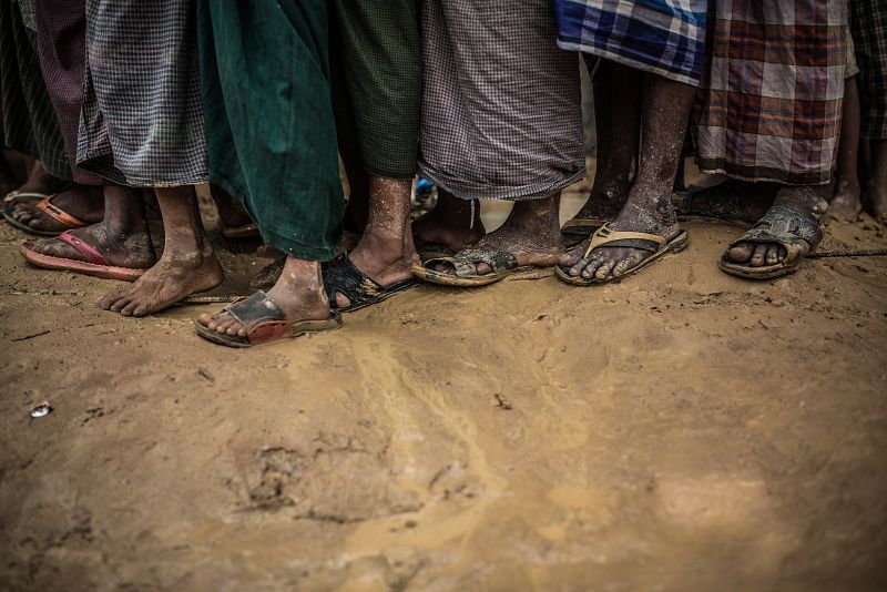 Más de un año después de su llegada a Bangladesh, los refugiados rohingya siguen en una situación de extrema vulnerabilidad