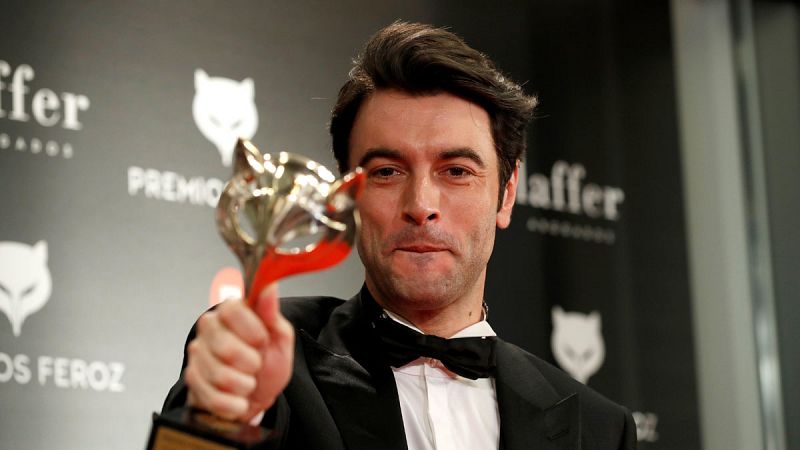 El actor Javier Rey recibe el premio a mejor actor protagonista de una serie por su trabajo en ''Fariña'