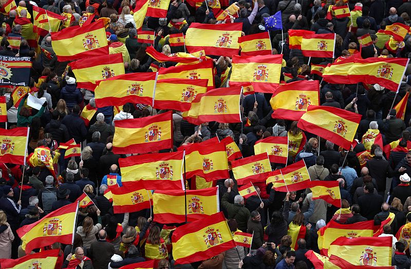 Concentración de PP, Ciudadanos y Vox en Madrid en defensa de la unidad de España