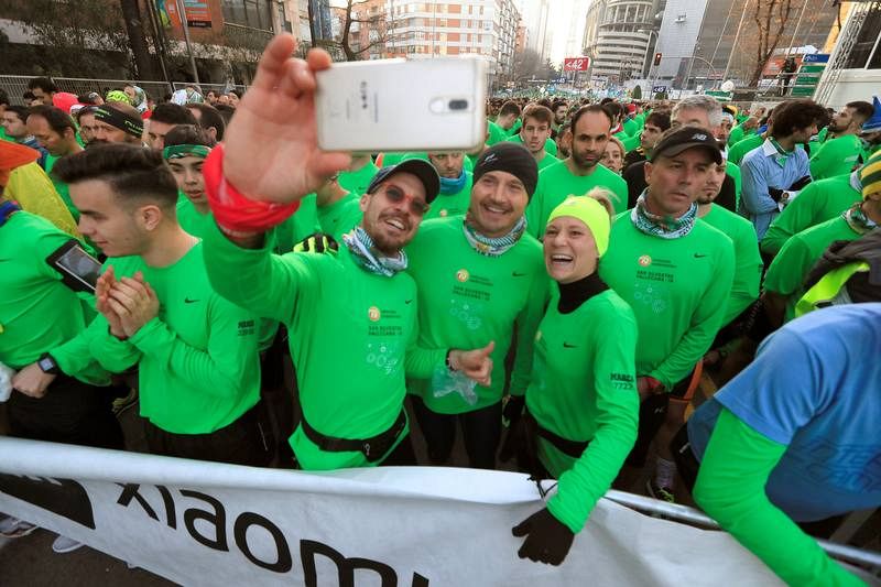 Imagen de algunos de los más 42.000 corredores que despiden el año en la San Silvestre Vallecana.