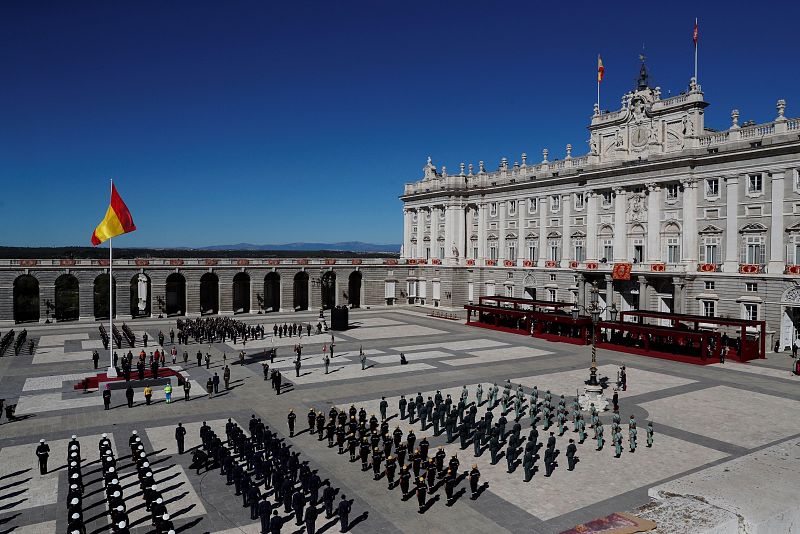 Vista general del homenaje a los caídos durante el acto organizado con motivo del Día de la Fiesta Nacional, en Madrid este lunes.
