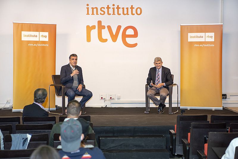 Encuentro del presidente de la Corporación con alumnos del Instituto RTVE