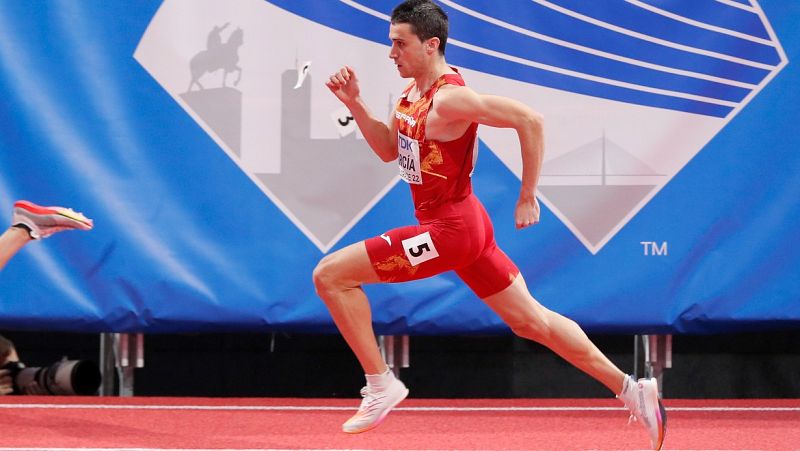 Mariano García en los 800m del Mundial de atletismo de Belgrado.