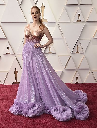 Los vestidos de inspiración princesa devuelven la magia a los Oscars