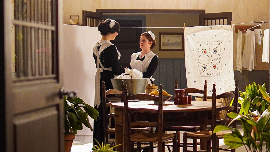 María se da cuenta de que su actitud con Vera es injusta