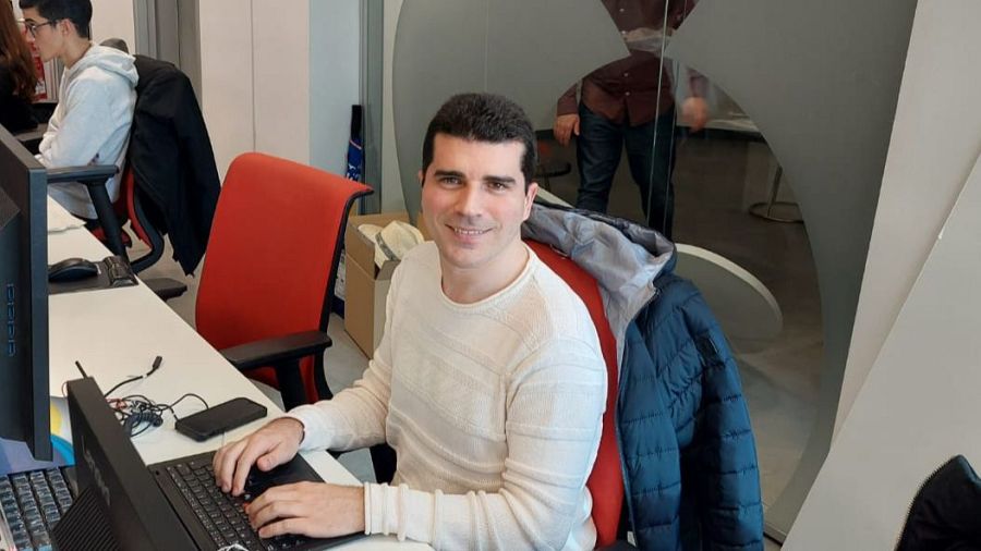 David Martínez trabajando en la Agencia Servimedia