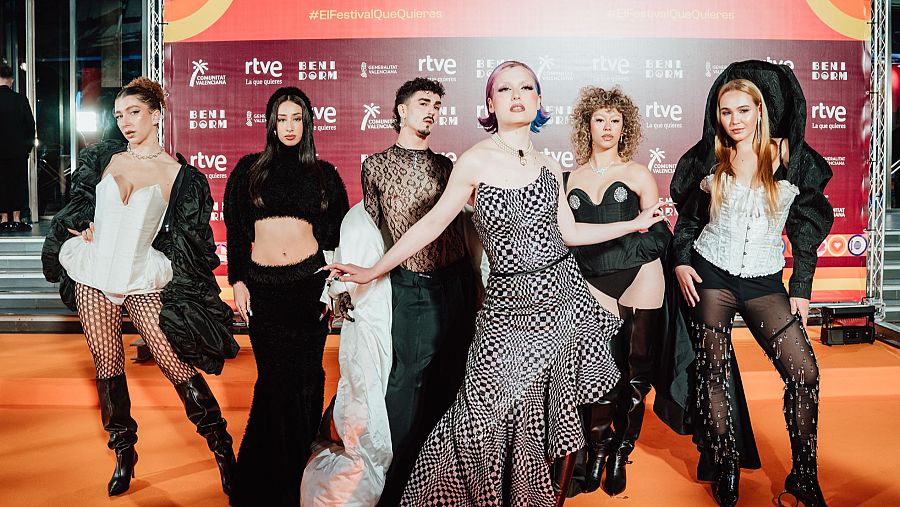 Sofia Coll en la alfombra naranja del BFEST 24