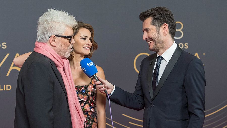 Pedro Almodóvar, Penélope Cruz y Carlos del Amor
