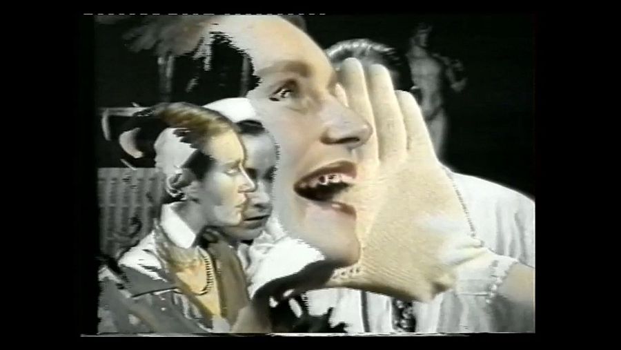 Moments (Marina Grzinic)