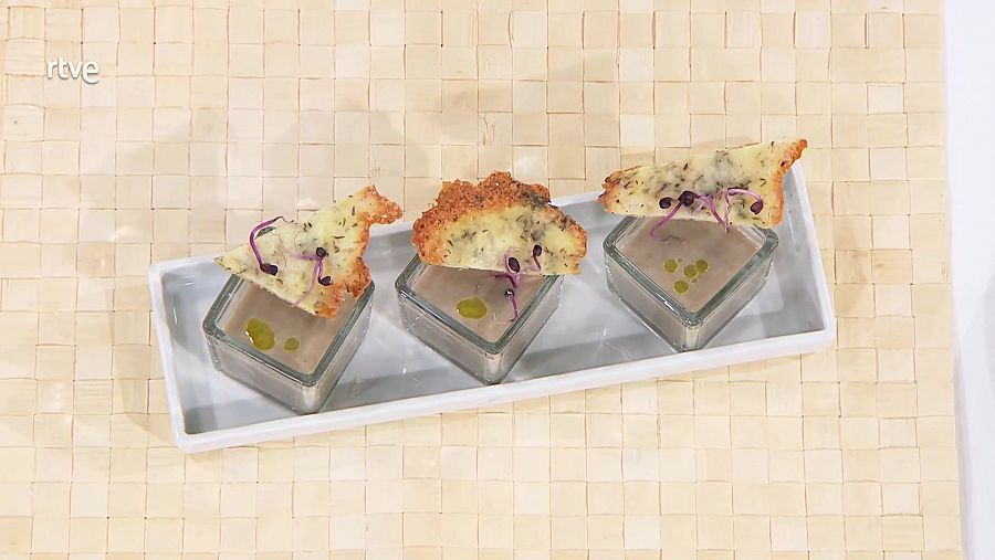 Receta de crema de setas a base de queso