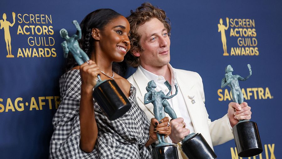 Los protagonistas de 'The Bear', Jeremy Allen White y Ayo Edebiri