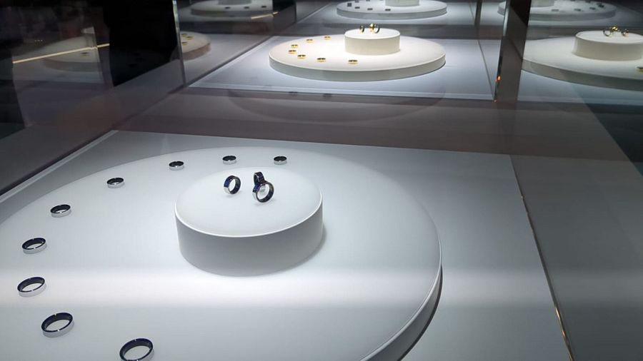 El Galaxy Ring un anillo que incorpora unos sensores que monitorizan la salud