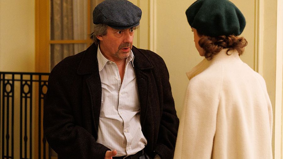 Higinio chantajea a Marta