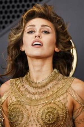 Miley Cyrus durante la gala de los premios Grammy.