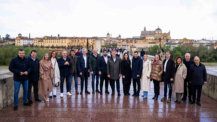 La directiva nacional y los barones autonómicos del PP aprueban la 