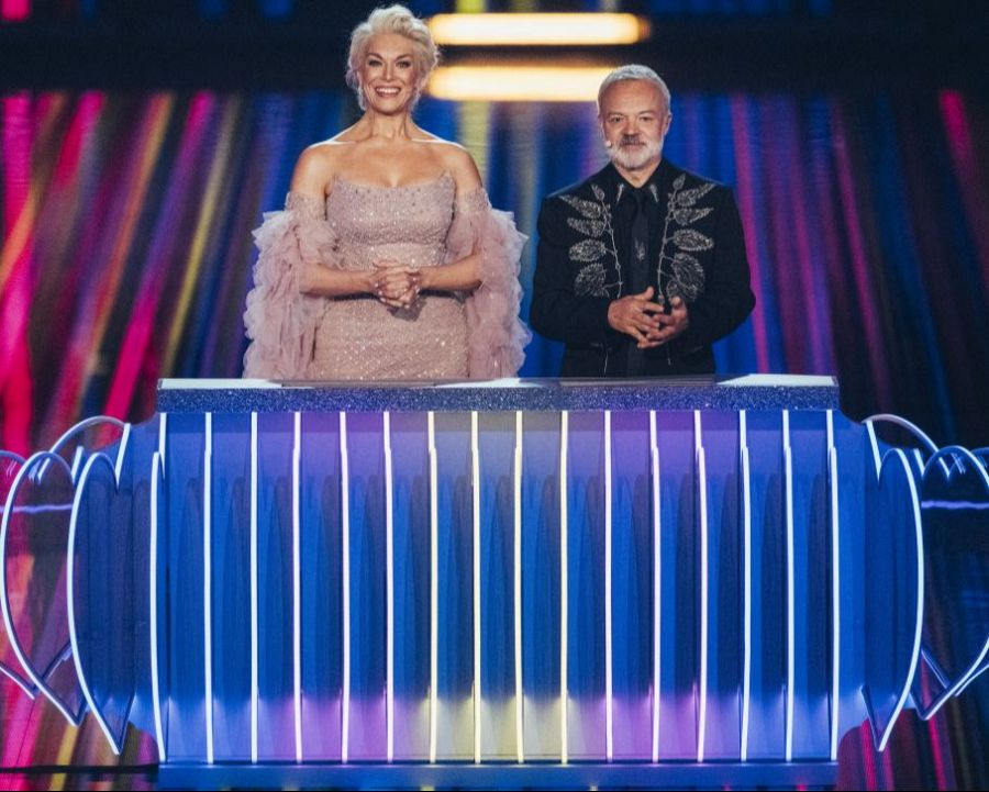 Graham Norton y Hannah Waddingham en Eurovisión 2023