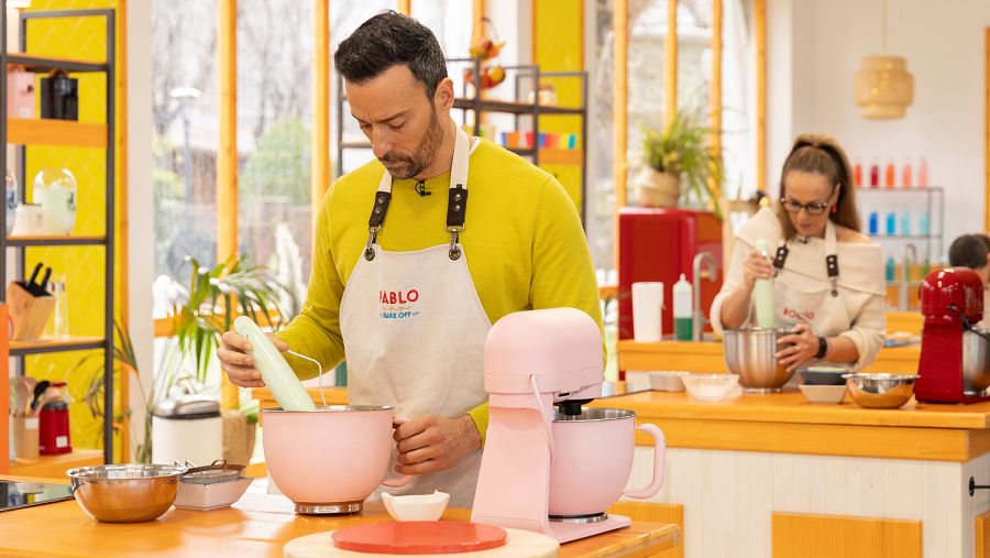 Imagen de Pablo Puyol en 'Bake Off: Famosos al horno'