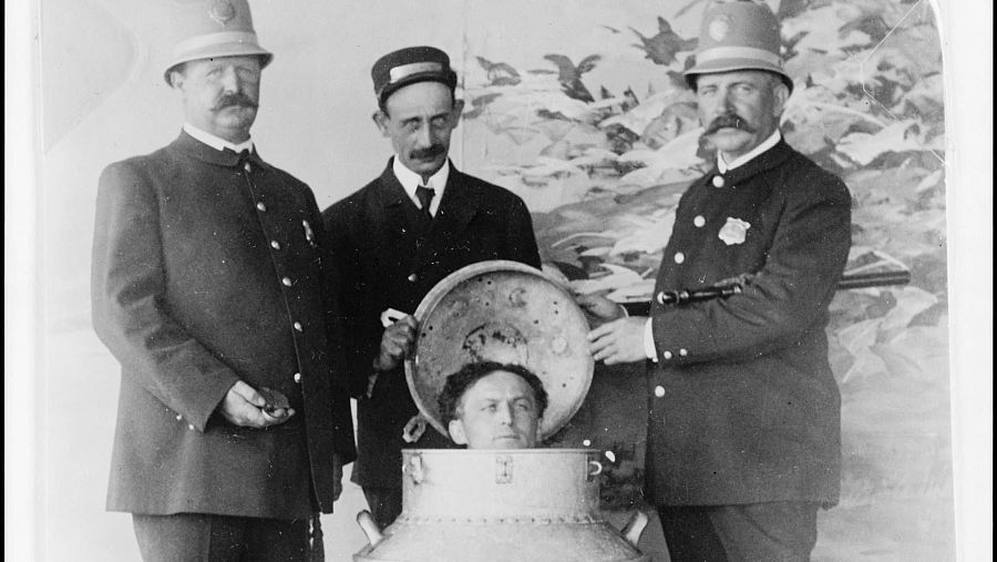 Houdini, se convirtió en el rey del escapismo cuando reinició su carrera en Europa