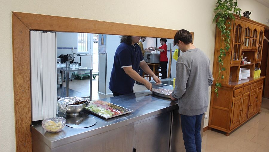 Comedor y cocina industrial