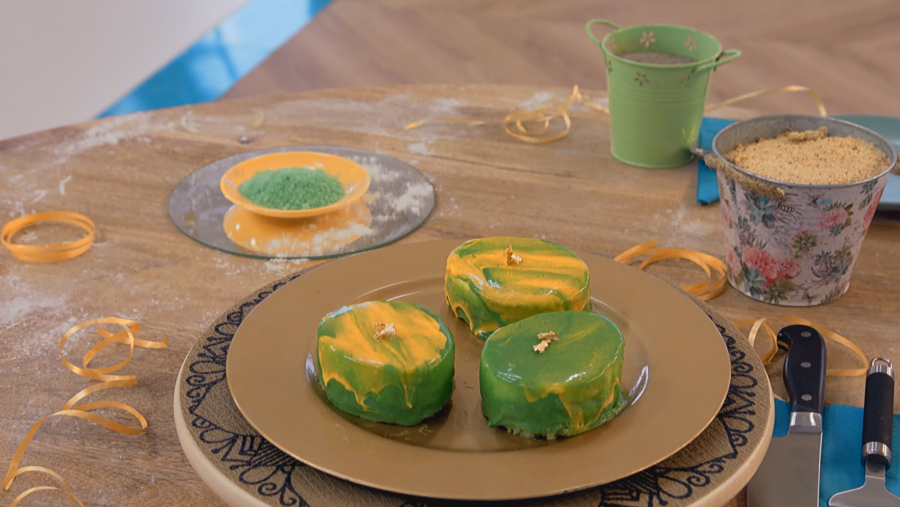 Imagen de Receta de la tarta espejo de Rocío Carrasco de almendra y limón en 'Bake Off'