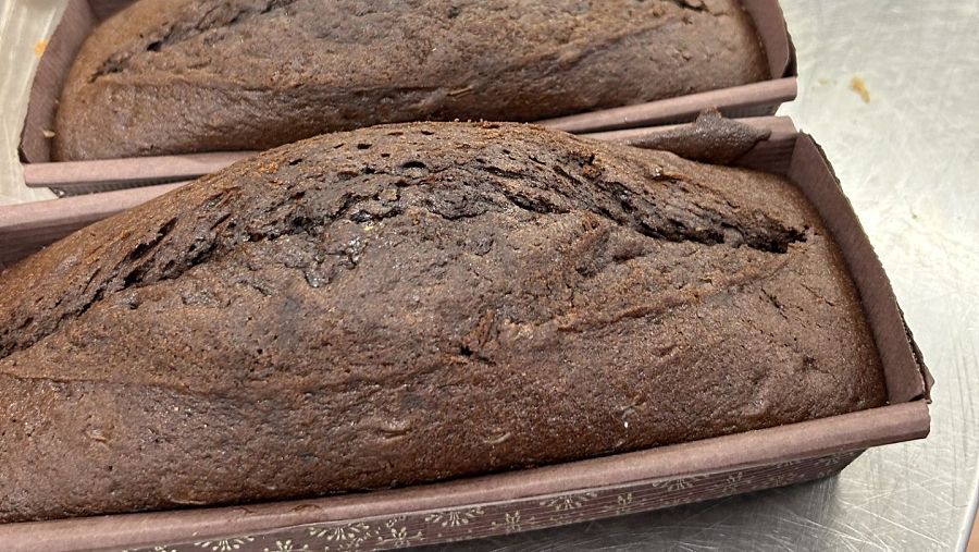 Descubre los trucos para preparar un bizcocho jugoso