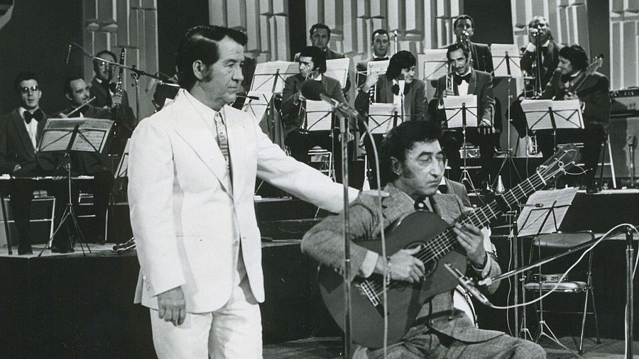 Actuación de Juanito Valderrama