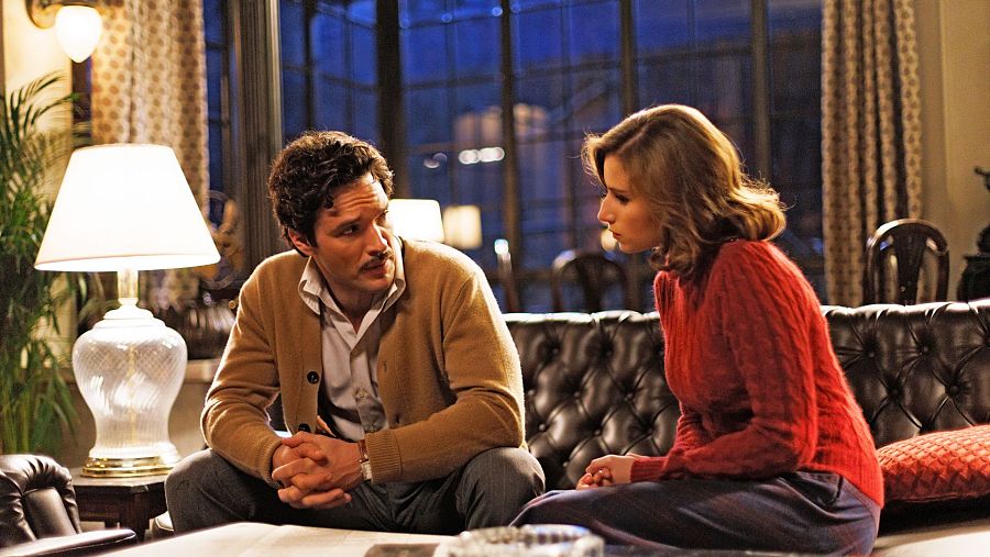 Matilde e Íñigo siguen tras la pista de Aguirre