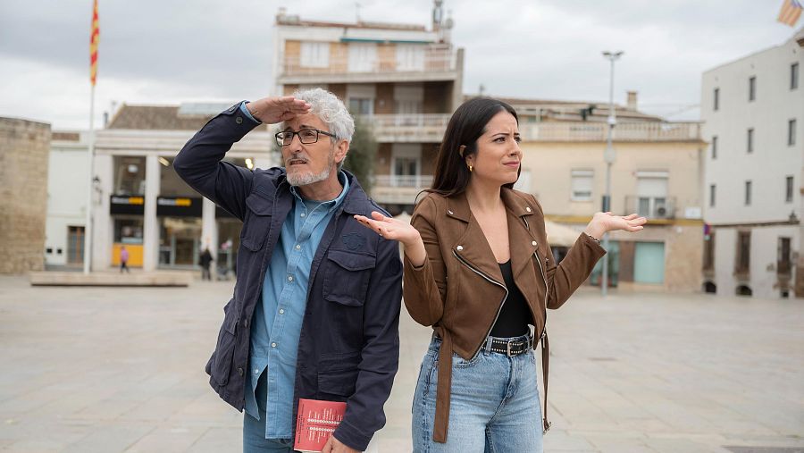 David Fernández i Neresa Sanfe passejant a Sant Cugat del Vallès