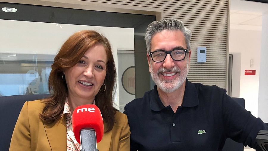 María de Lurdes Vale, Directora de Turismo de Portugal en España, junto a Arturo Martín