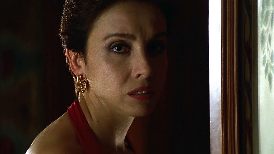 Ana Belén en 'La pasión turca' de Aranda