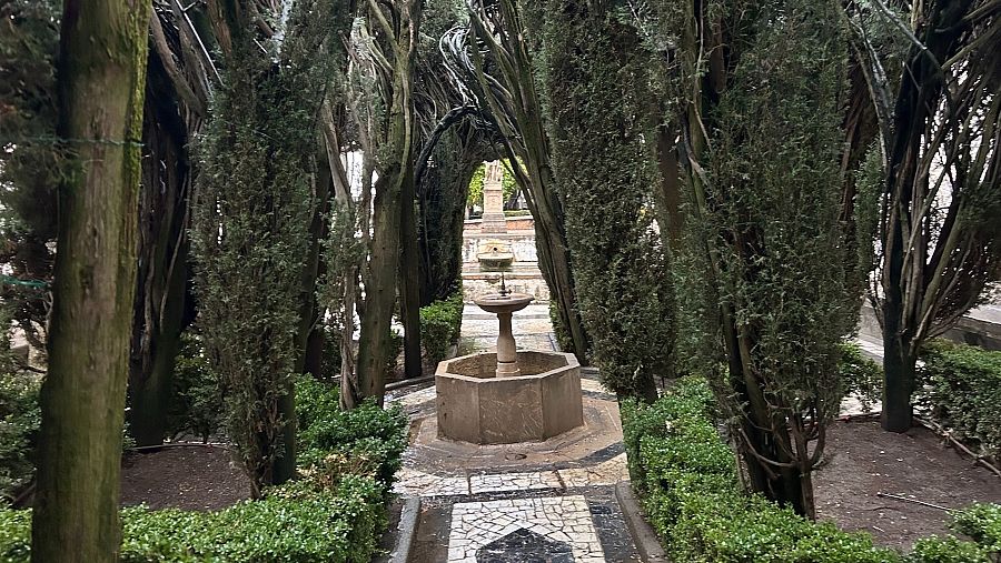 Fuente de La Bailarina