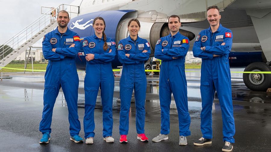 Astronauta español: Pablo Álvarez Fernández junto a sus compañeros Sophie Adenot, Rosemary Coogan, Raphaël Liégeois y Marco Sieber