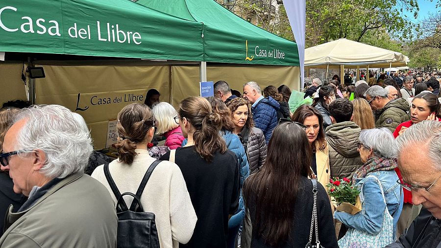 Les paradetes de la superilla literària, a ple rendiment.