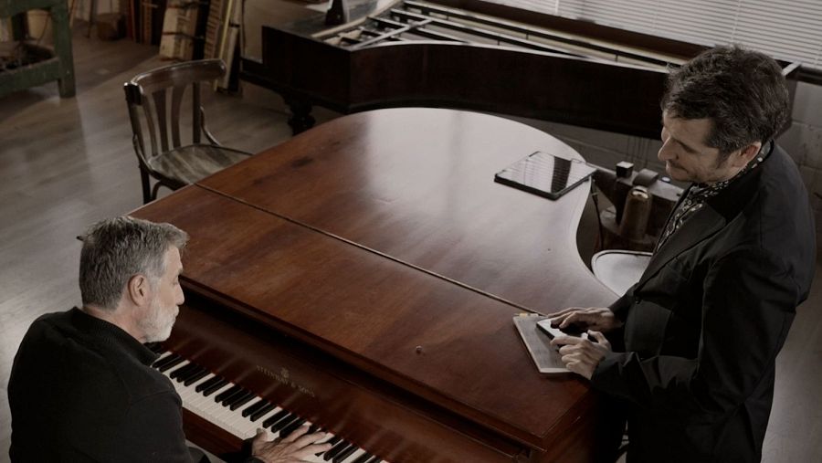 Emilio Aragón dedica gran parte de su tiempo a la música