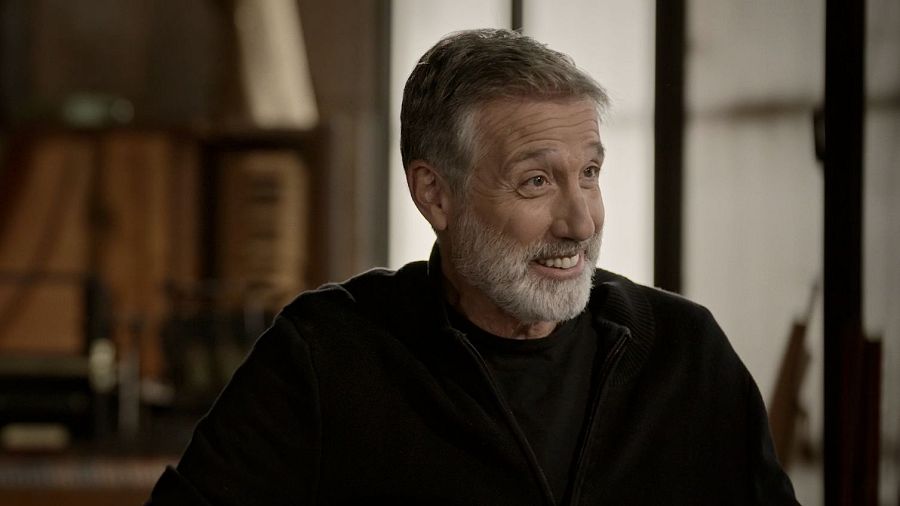 Emilio Aragón le muestra su lado más personal a Carlos del Amor