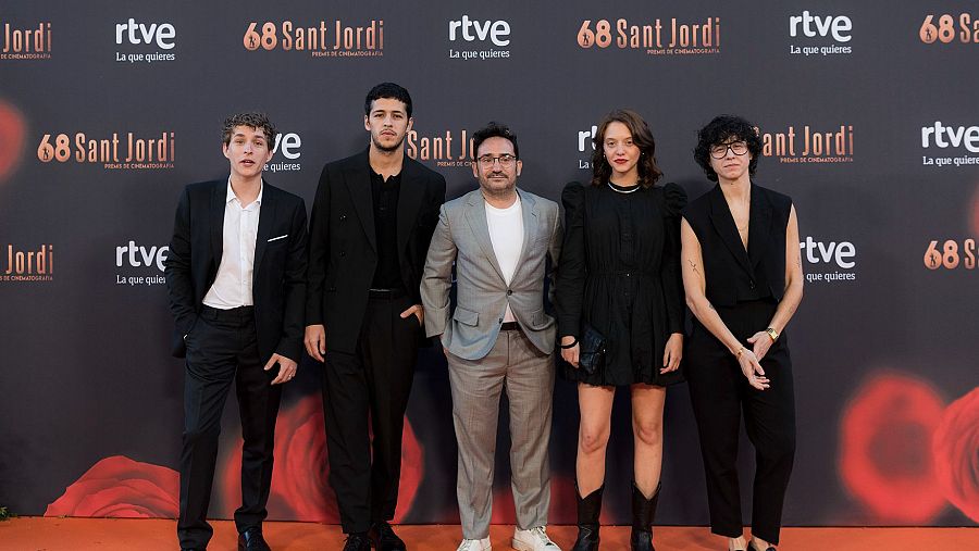 Juan Antonio Bayona y equipo de 'La sociedad de la nieve'