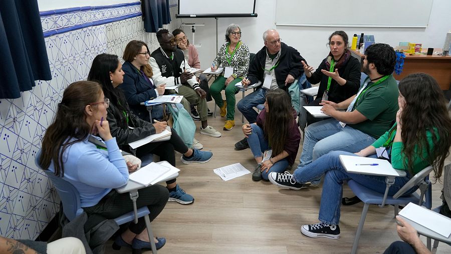 Grupo de trabajo en una dinámica de la EAPN