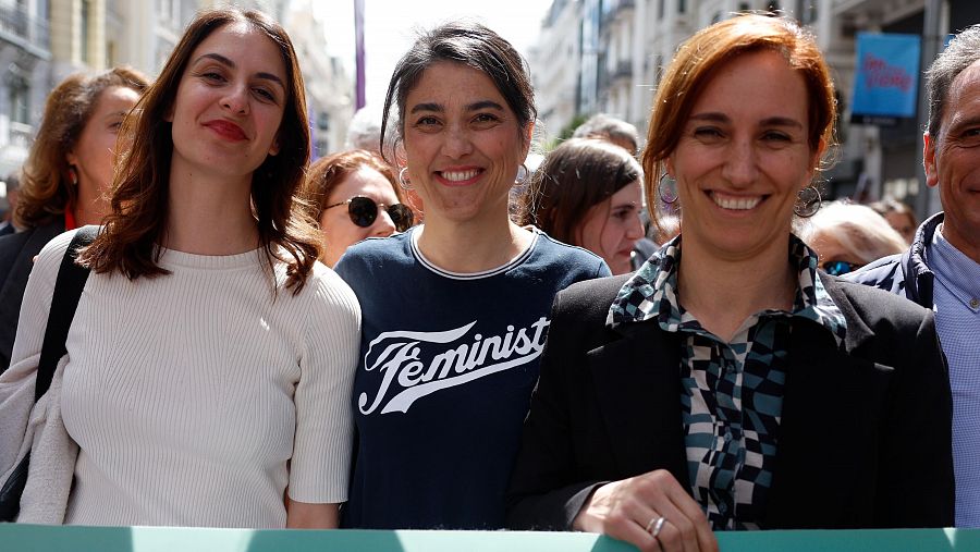 Las mejores imágenes y lemas de las manifestaciones del 1 de mayo en España