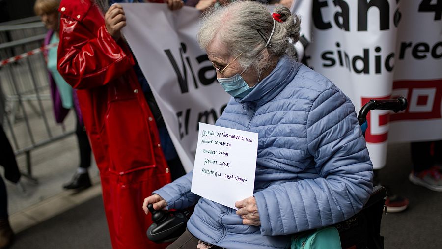 Mejores imágenes del Día del Trabajo 2024: los pensionistas vuelven a salir a la calle para defender sus derechos