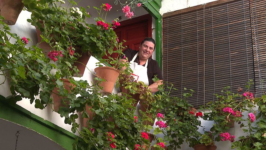 Rosario Ojeda vive con su familia en una de esas casas de muchos