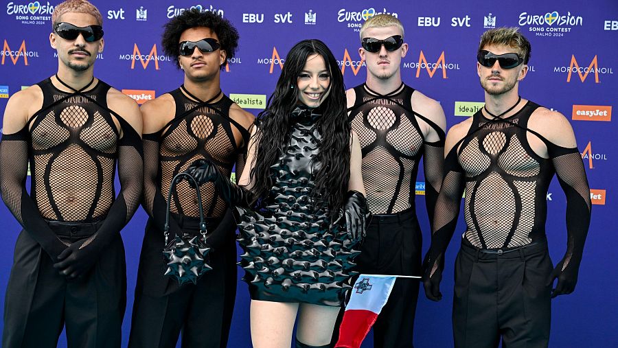 Sarah Bonicci, que canta por Malta, en la inauguración de Eurovisión 2024